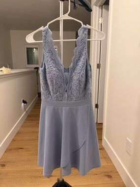 Lace Bodice V-Neck Sleeveless Dress in Light Blue